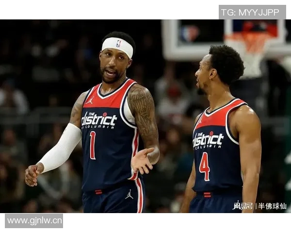 勇士在卡巴配外线阵容中展现绝对优势8分半内打出27-14的精彩表现