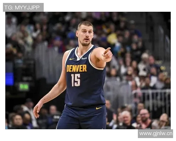 微笑刺客康宁汉姆的智慧与约基奇相似他用团队合作赢得比赛